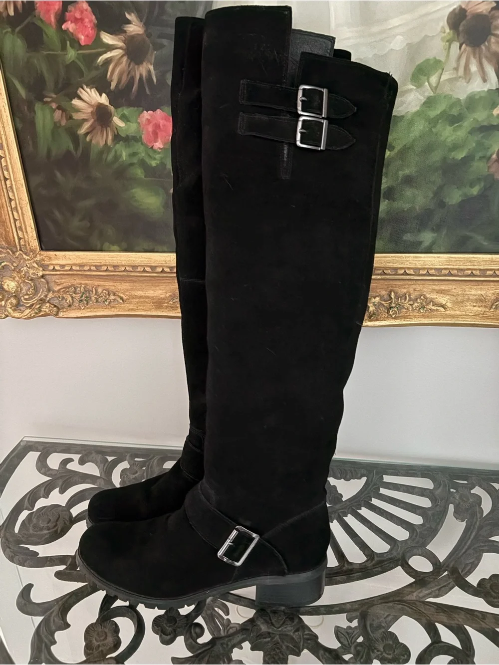 N/A sleek black